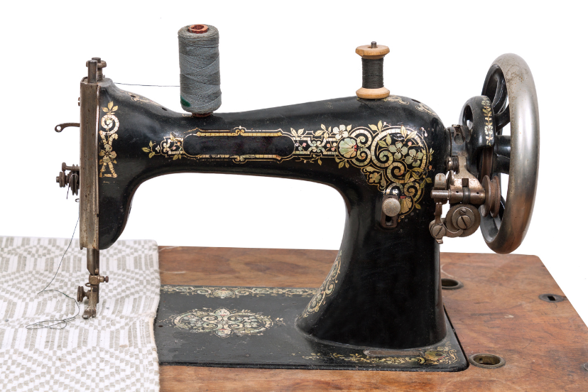 Vintage Singer Sewing Machines: A Timeless Legacy